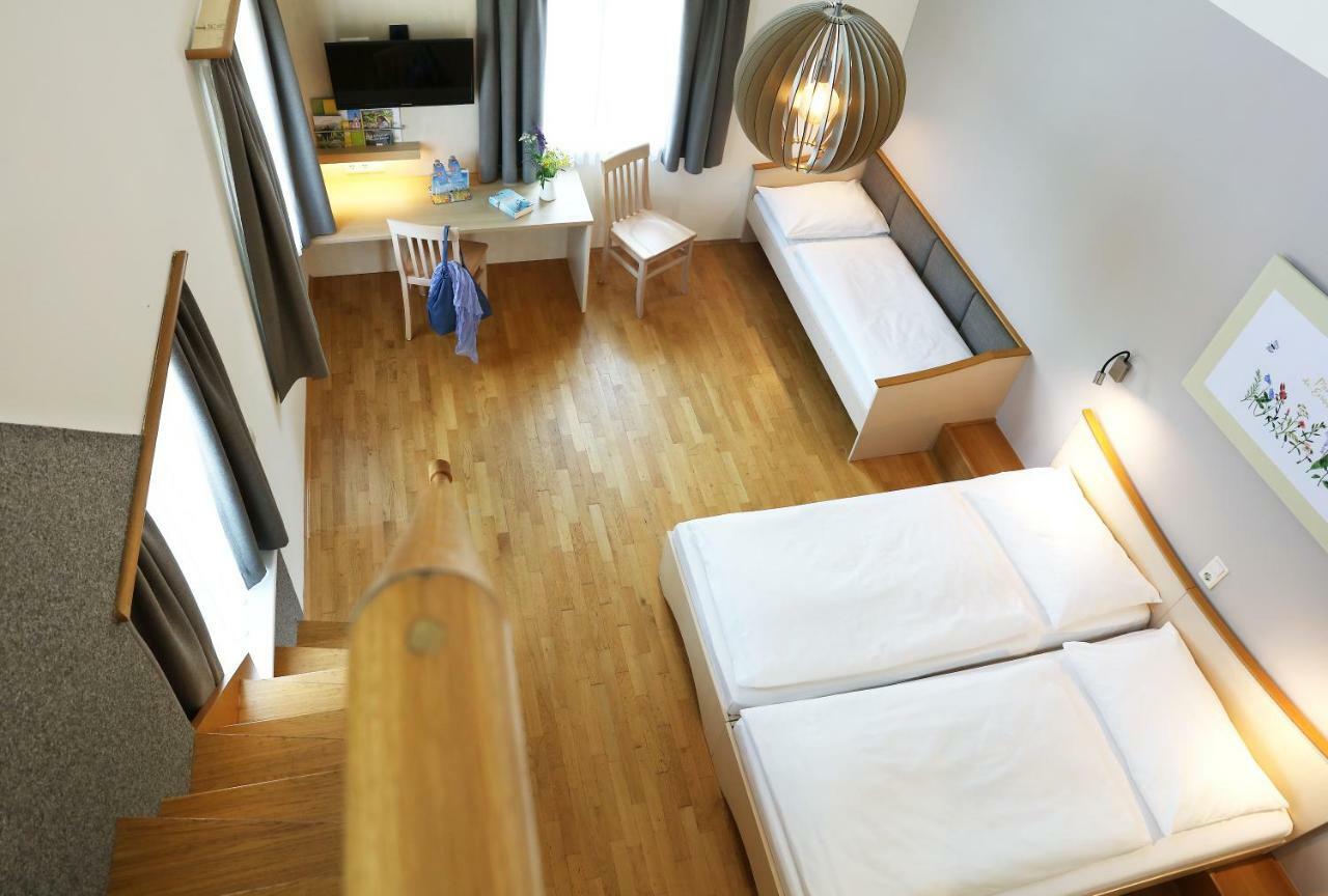 Jufa Hotel Poellau - Bio Landerlebnis エクステリア 写真